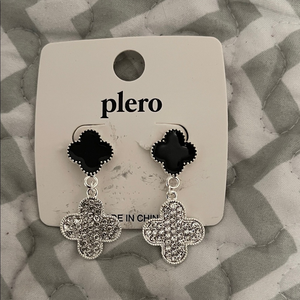 Black and Silver Women's Earrings New